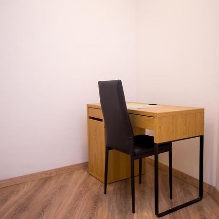 Apartman Girasol Pula Apartment Luaran gambar